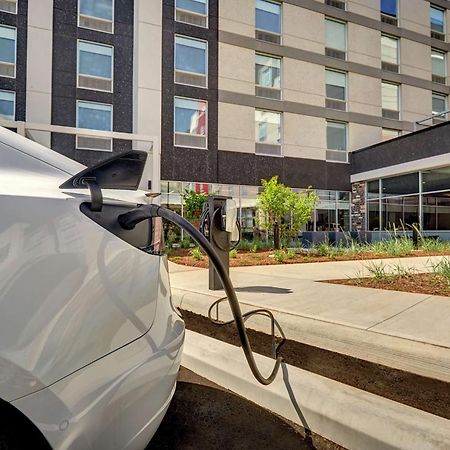 Hilton Garden Inn Toronto/Brampton West, Ontario, Canada Экстерьер фото