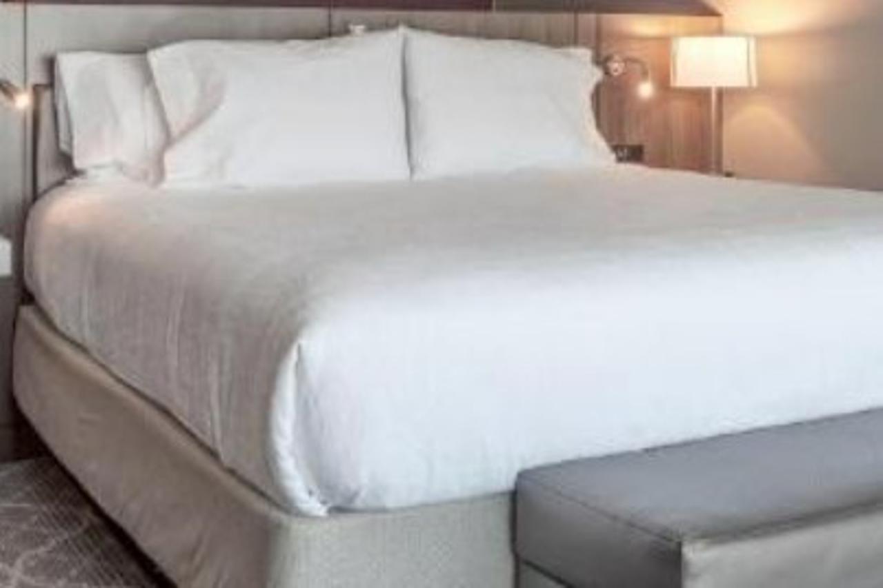 Hilton Garden Inn Toronto/Brampton West, Ontario, Canada Экстерьер фото
