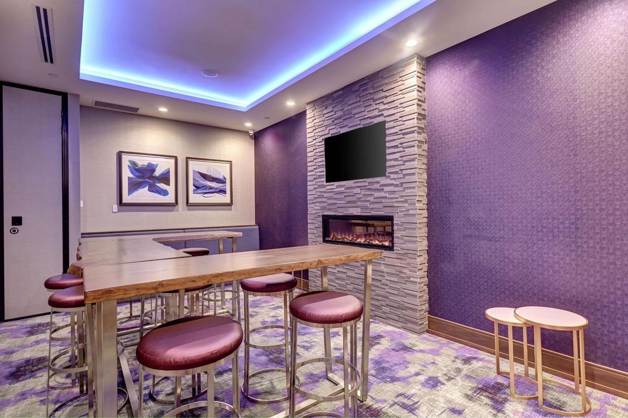 Hilton Garden Inn Toronto/Brampton West, Ontario, Canada Экстерьер фото