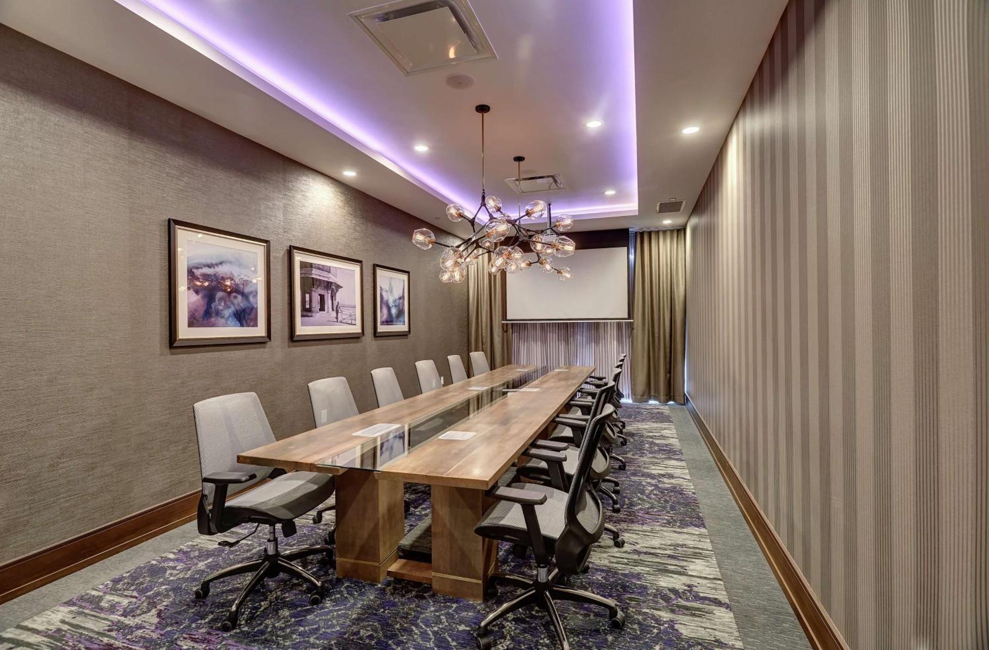 Hilton Garden Inn Toronto/Brampton West, Ontario, Canada Экстерьер фото