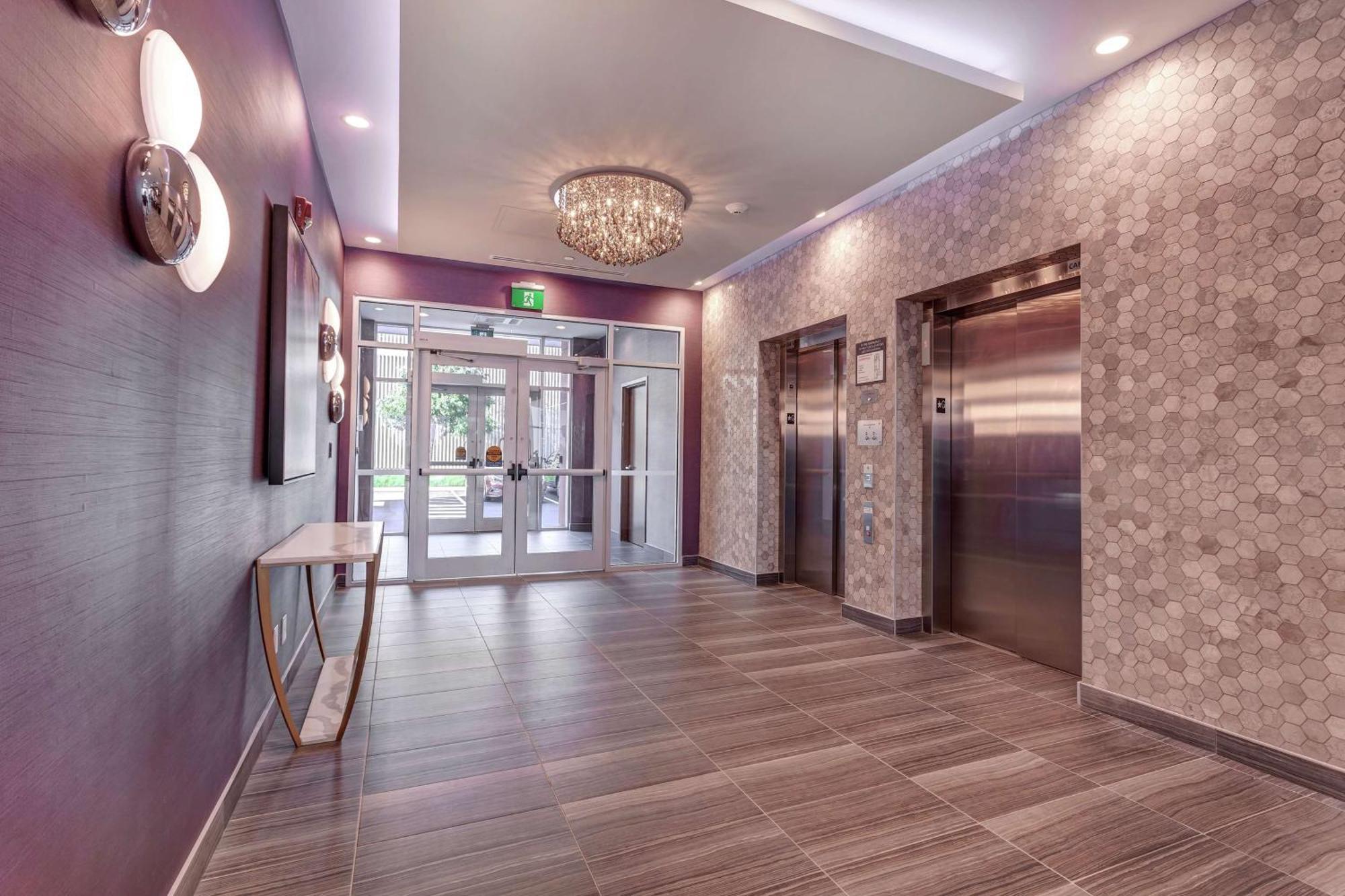 Hilton Garden Inn Toronto/Brampton West, Ontario, Canada Экстерьер фото